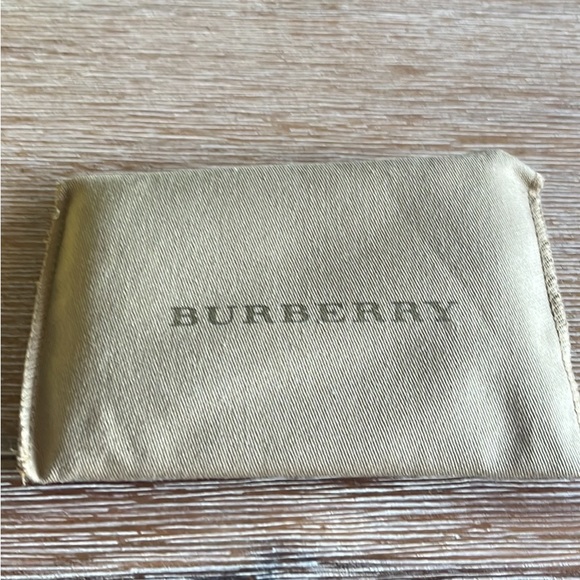 Burberry Men’s Leather Wallet - Picture 4 of 4